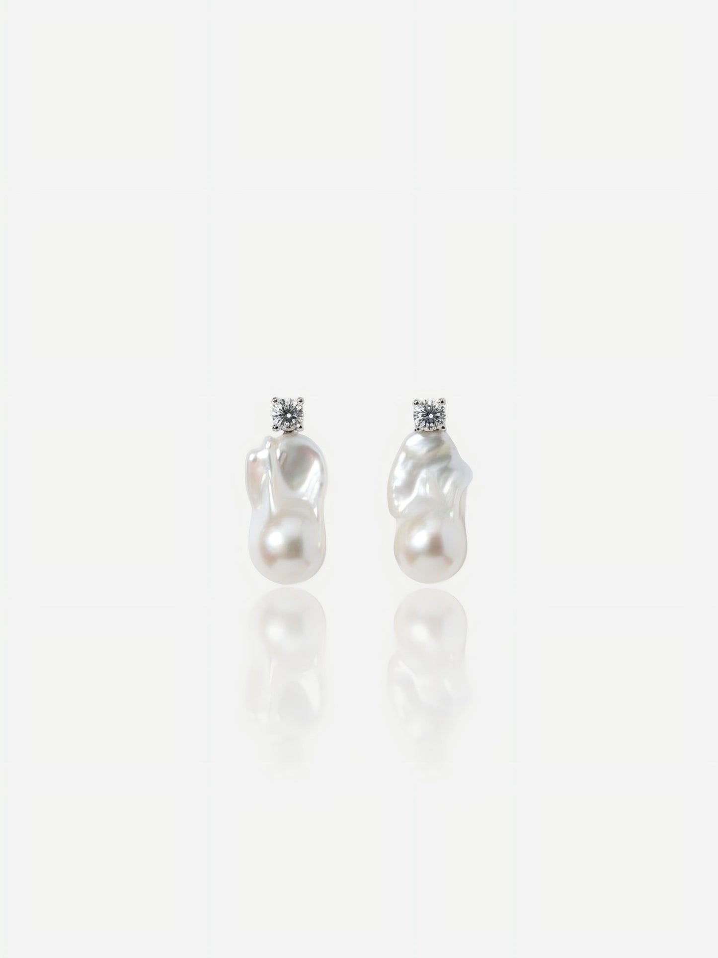 The Organic Baroque Drop Earrings Pearltide