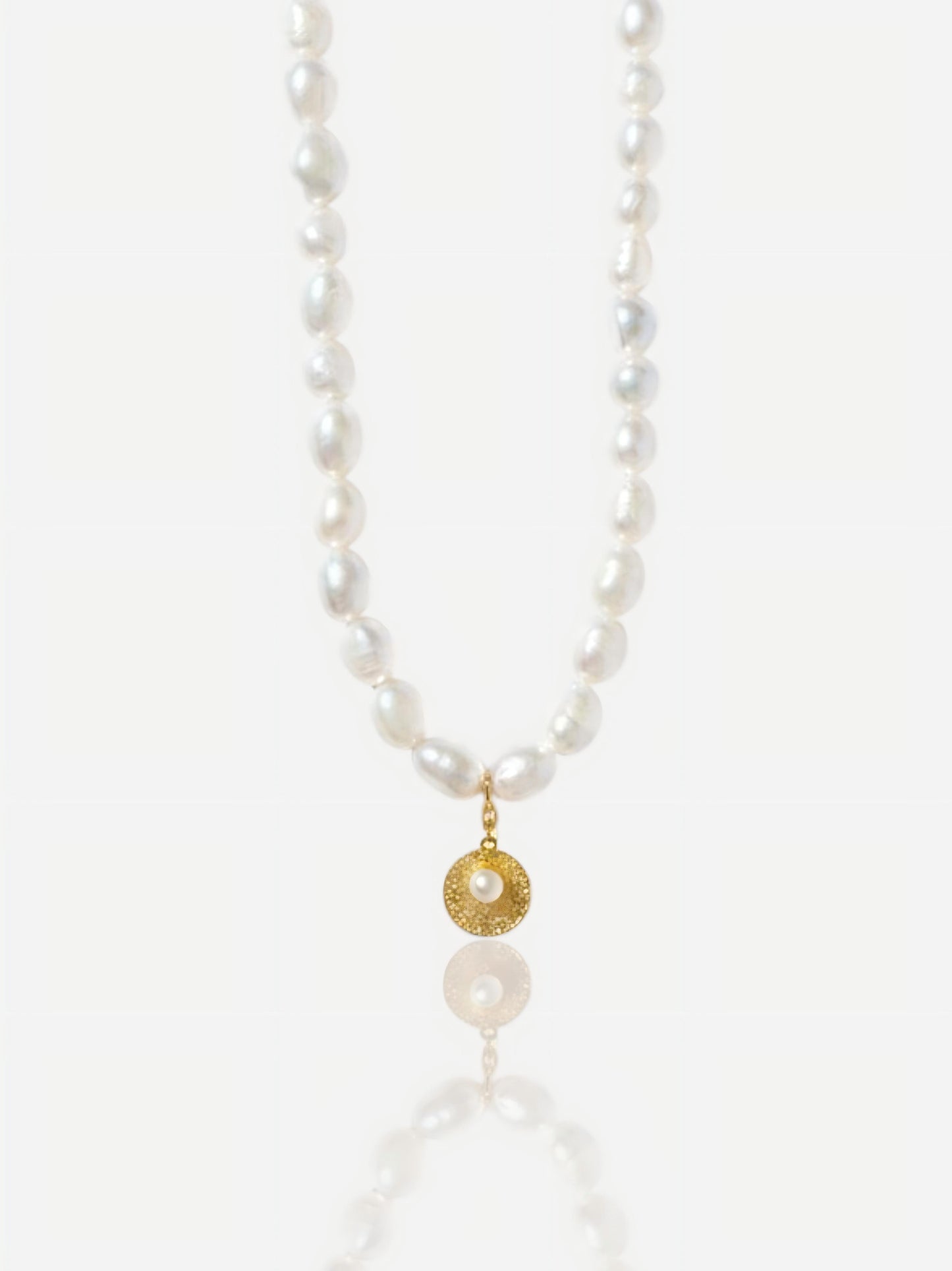 The Aurelia Coin Pearl Necklace Pearltide