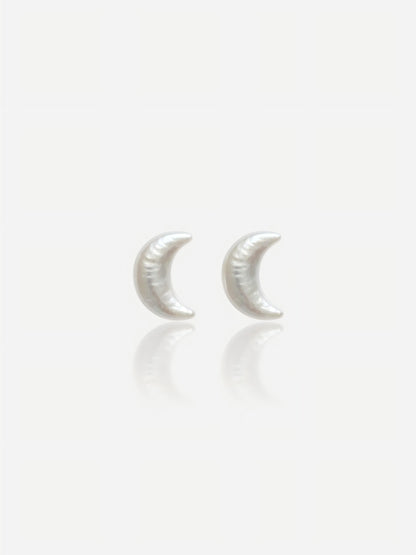 Natural Baroque Pearl Crescent Moon Stud Earrings Pearltide