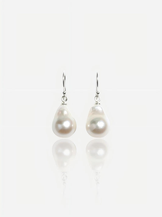 Rippled Classic Teardrop Pearl Drop Earrings Pearltide
