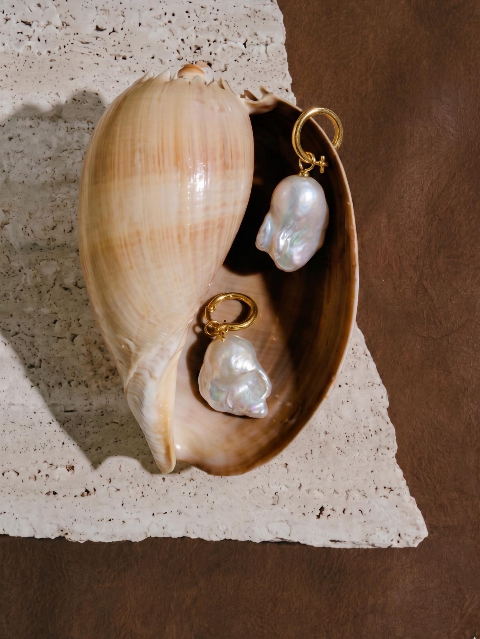The Aurora Drop Baroque Pearl Earrings Pearltide