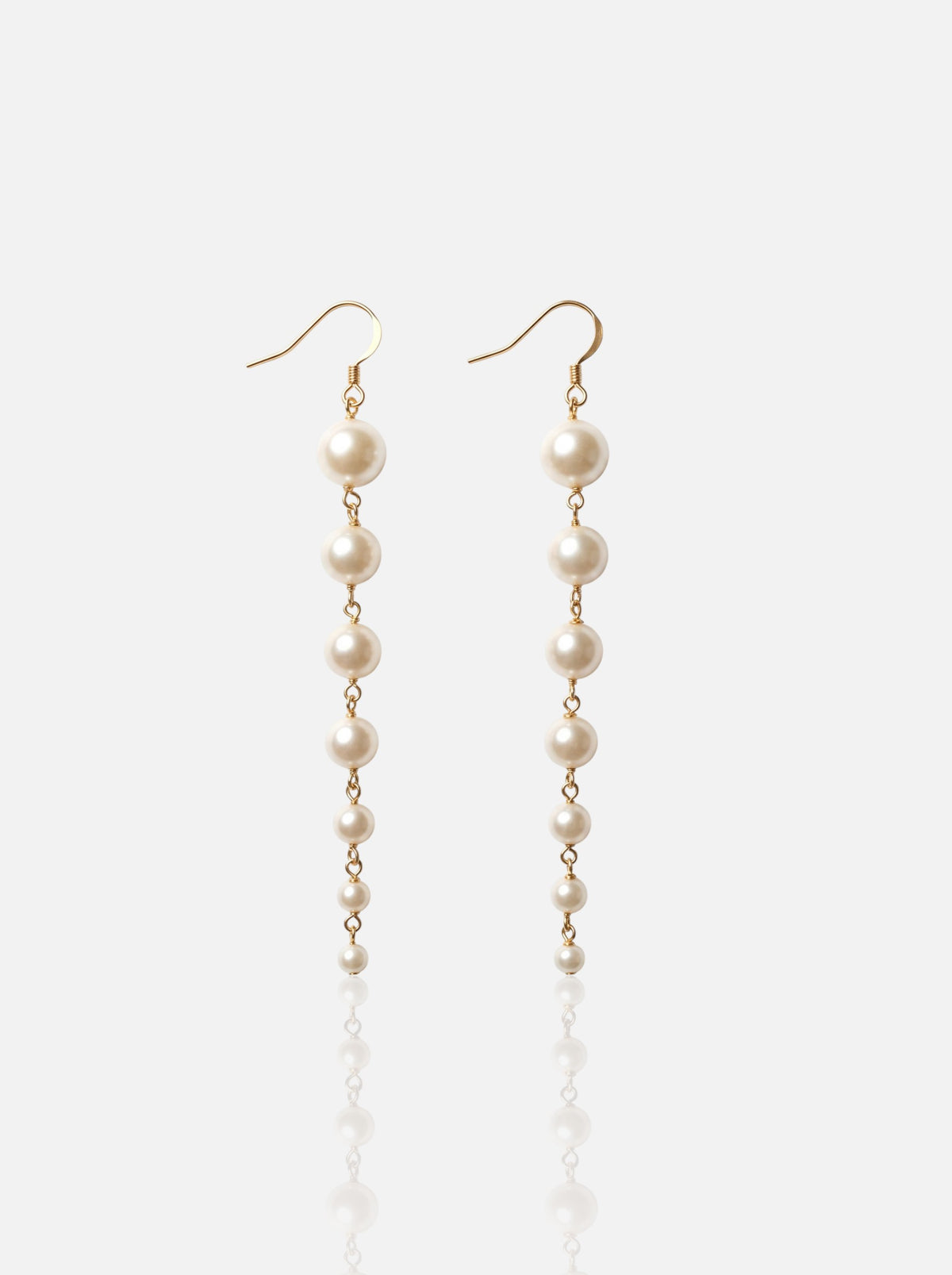 Graduated Freshwater Pearl Drop Earrings Pearltide