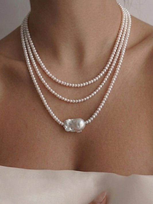 The Petite & Bold Layered Necklace Pearltide