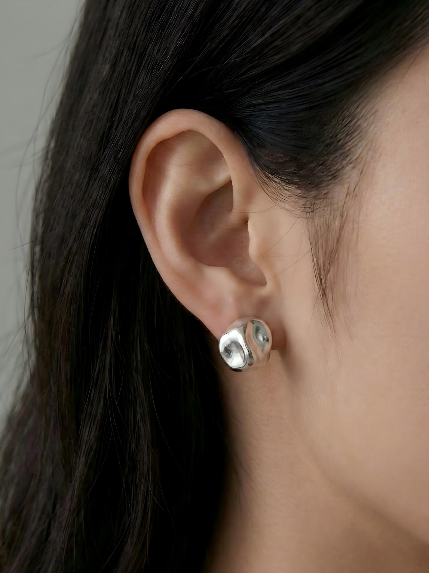 Organic Sea-Crinkle Pearl Earrings Pearltide