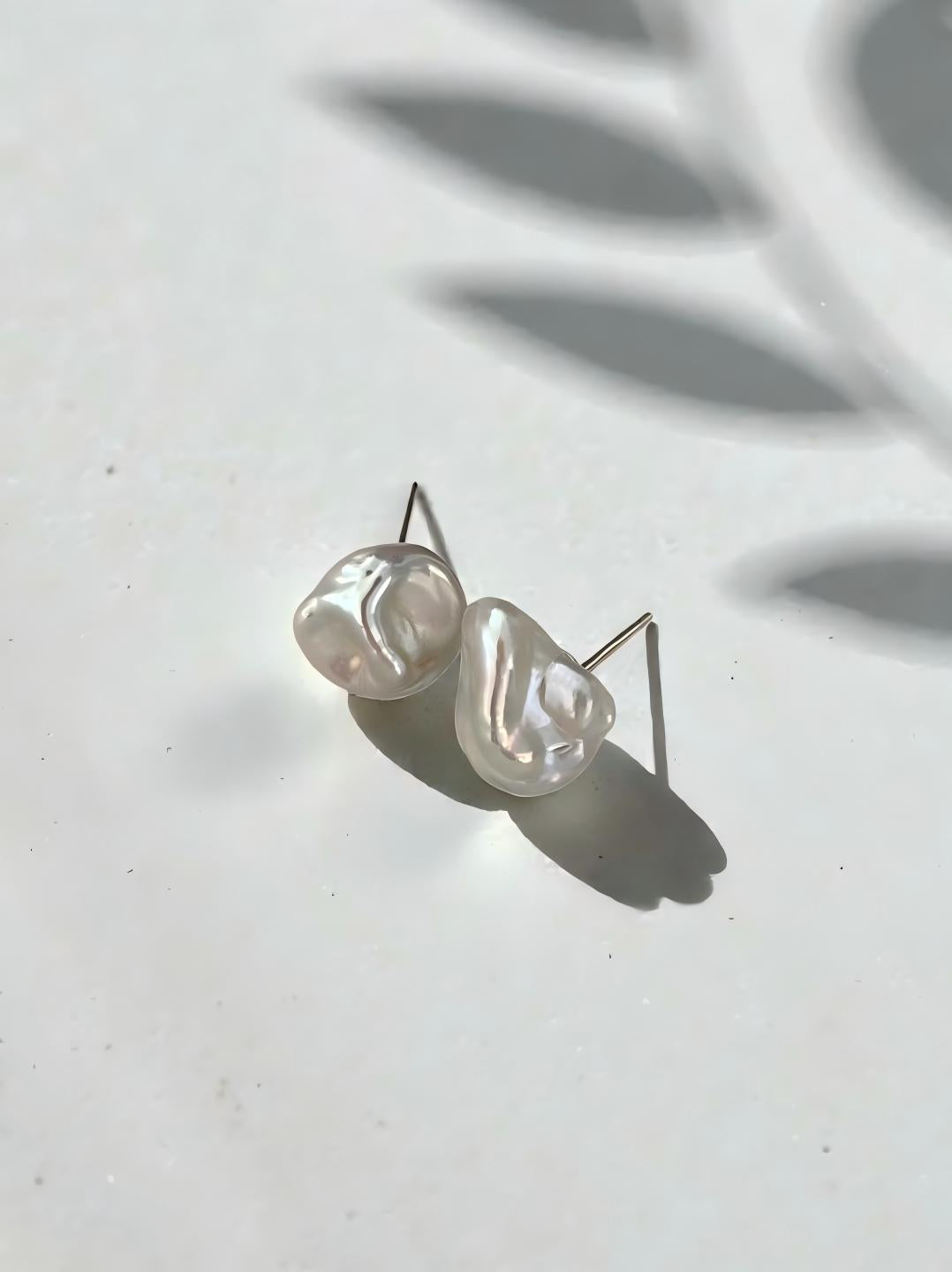 Organic Sea-Crinkle Pearl Earrings Pearltide