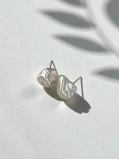 Organic Sea-Crinkle Pearl Earrings Pearltide