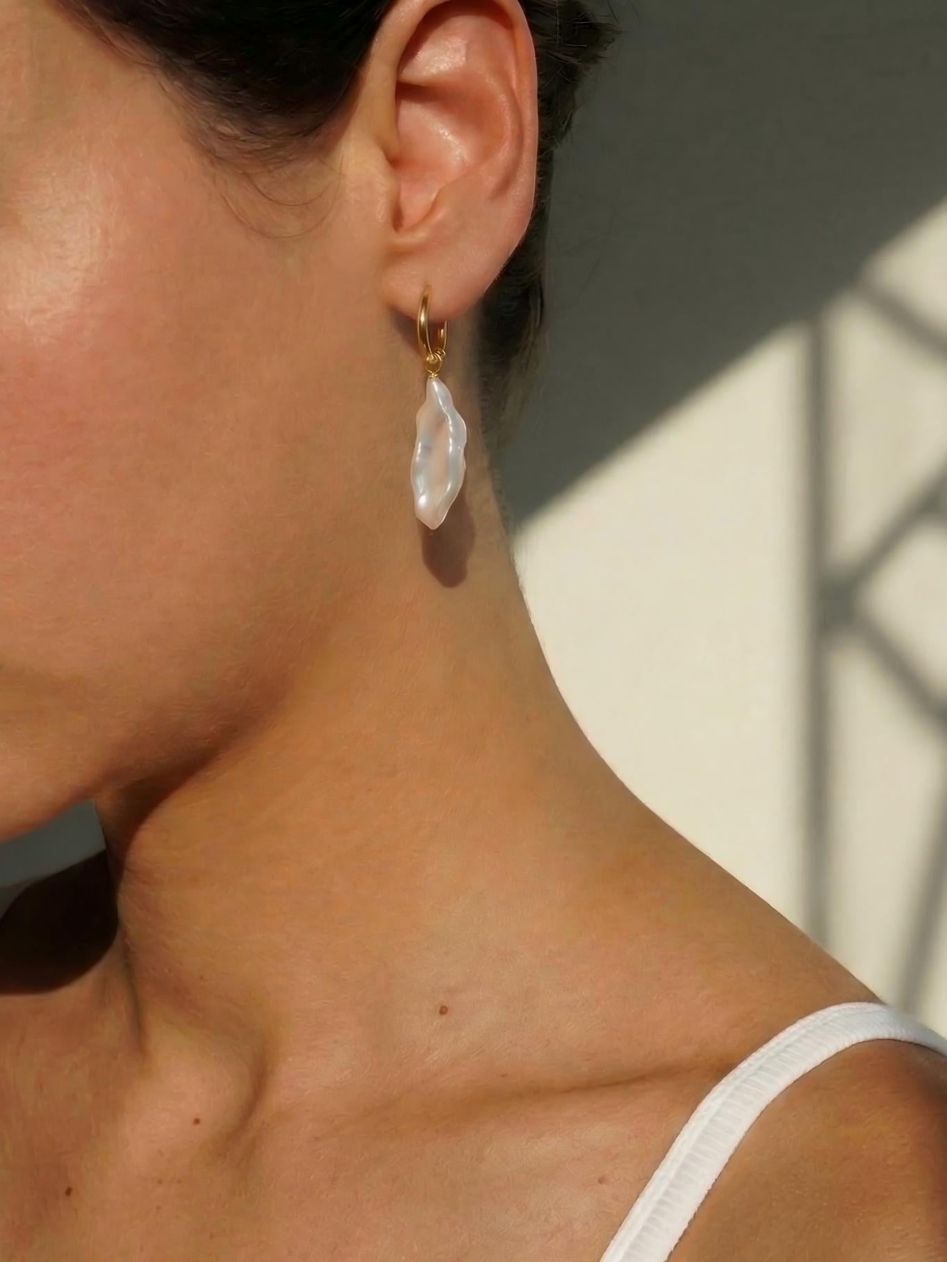 The Driftwood Baroque Pearl Drop Earrings Pearltide