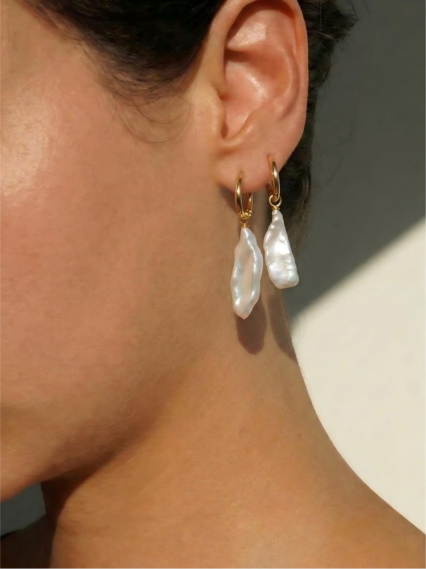 The Driftwood Baroque Pearl Drop Earrings Pearltide