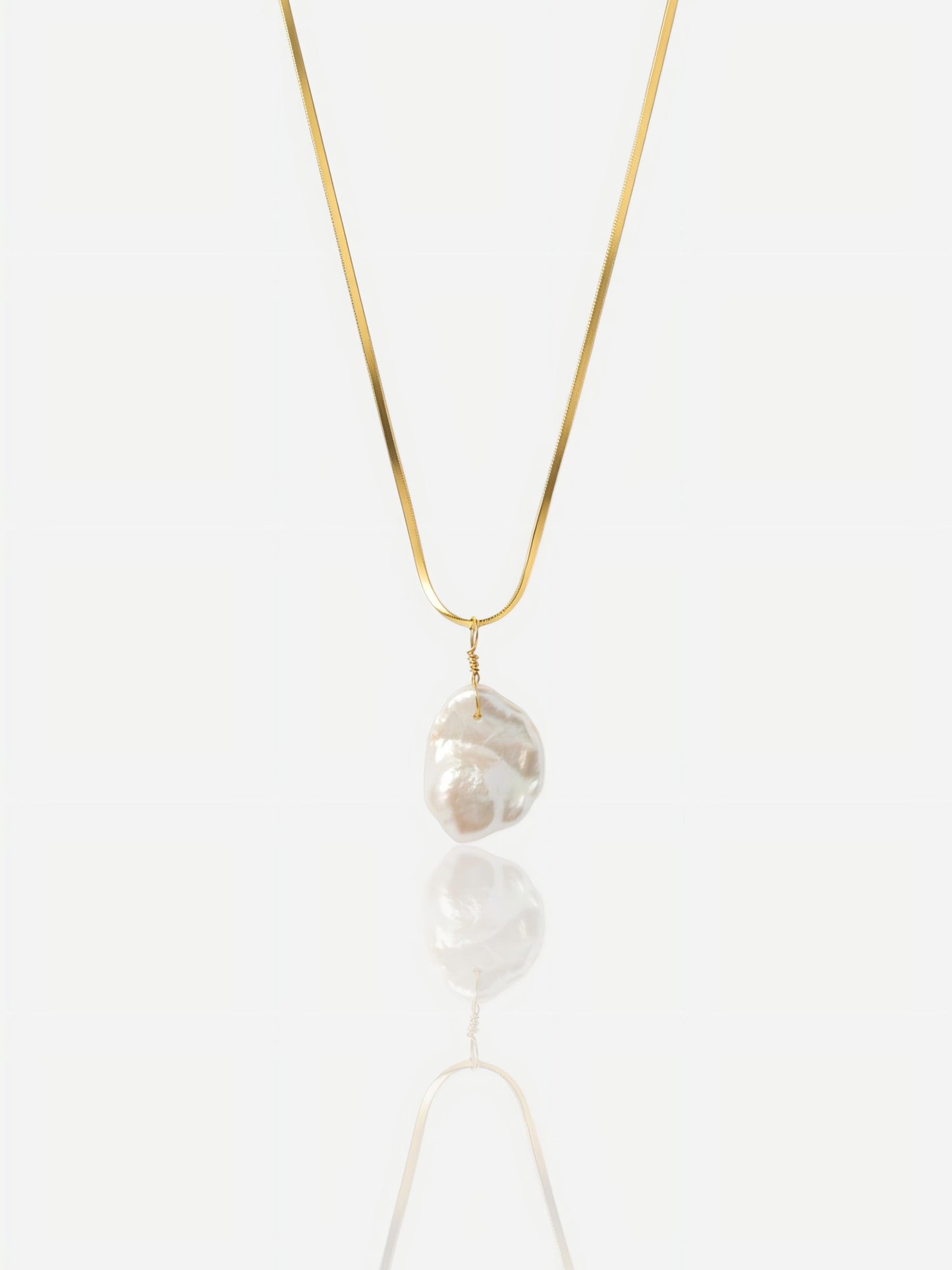 The Liquid Gold Baroque Pendant Pearltide