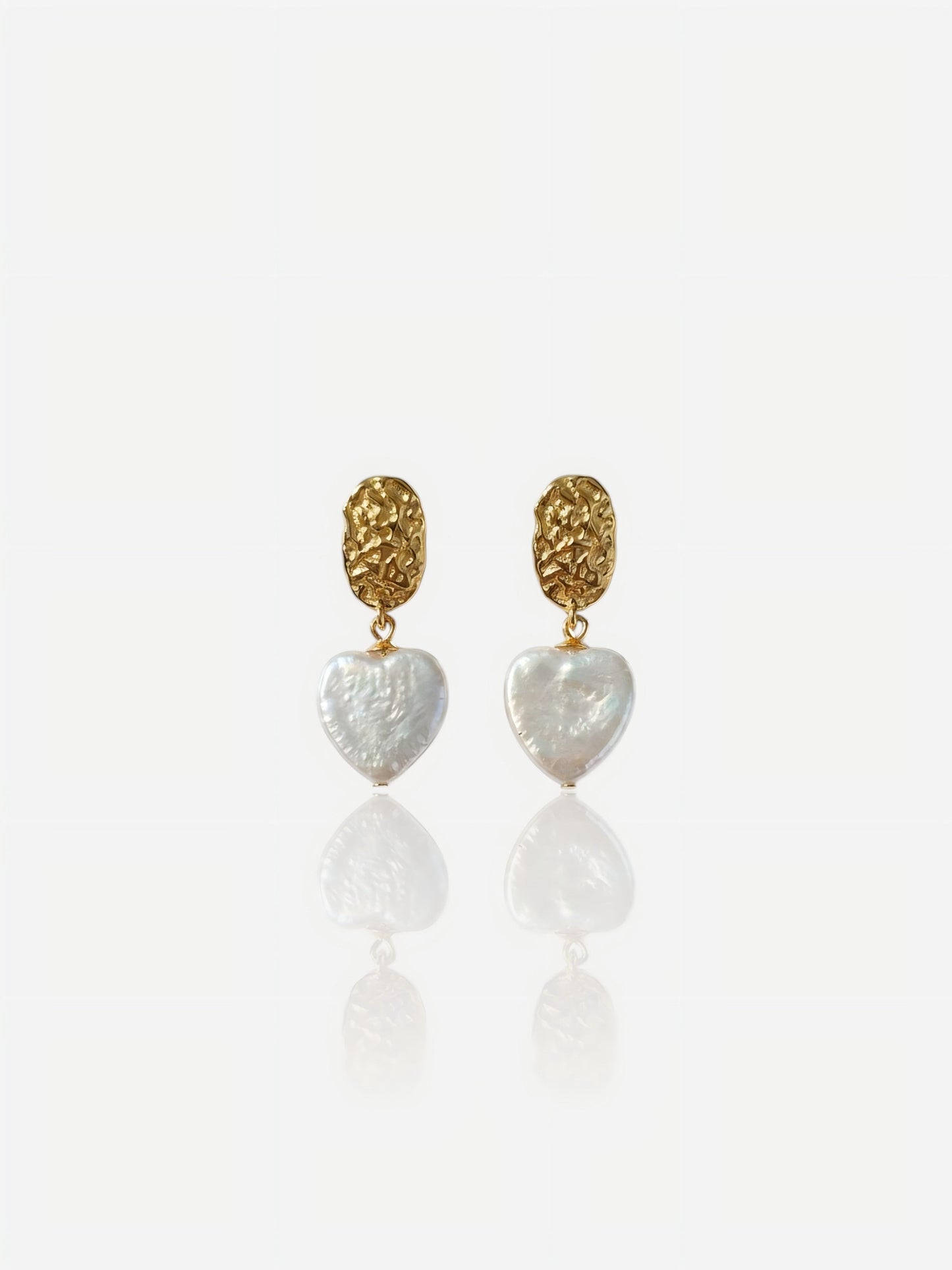 The Ocean Ripple Heart Earrings Pearltide