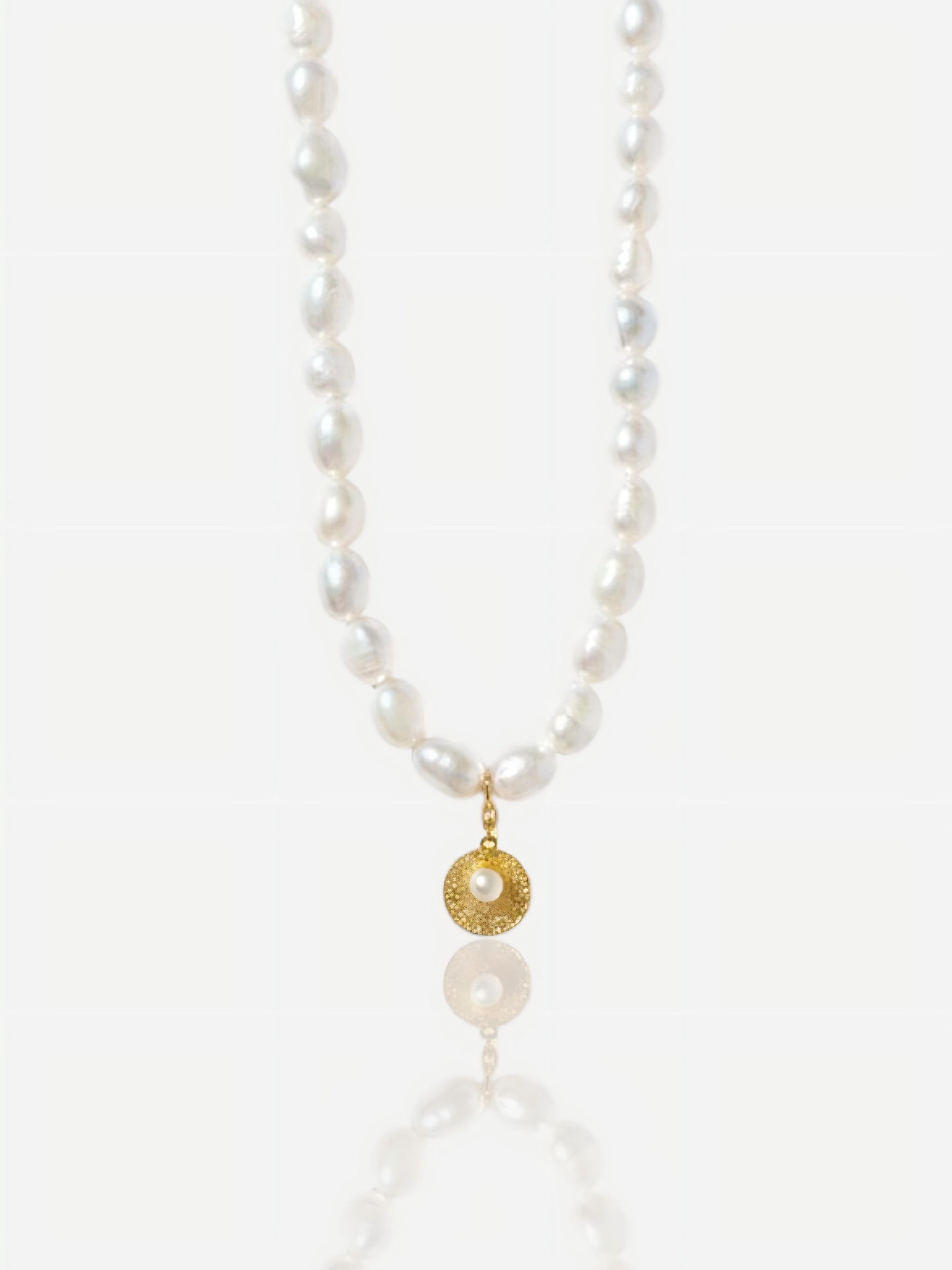 The Aurelia Coin Pearl Necklace Pearltide